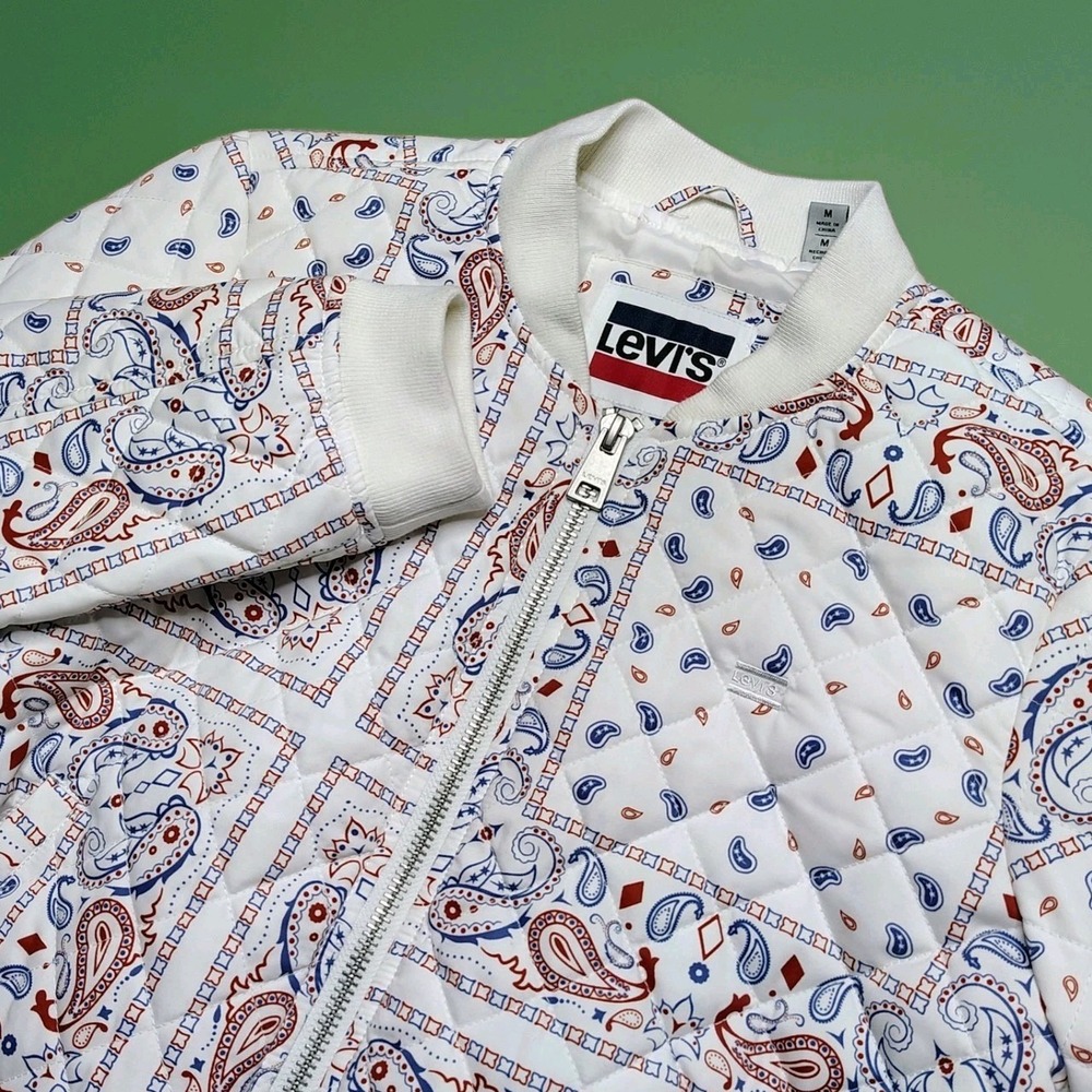 Levi's Jacket Womens Medium Diamond Quilted Bomber Paisley Full Zip
